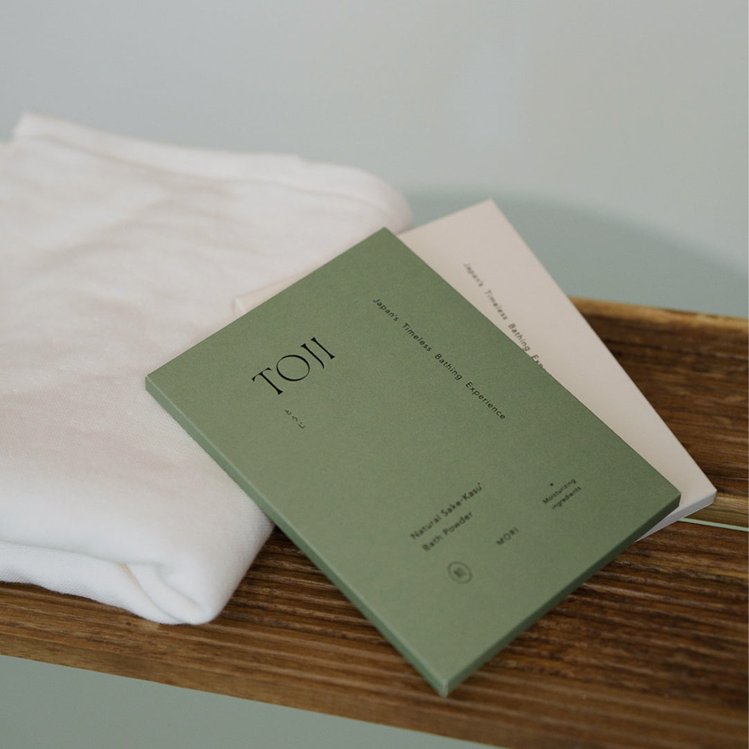 酒粕バスパウダー 杜 -MORI- 箱入り